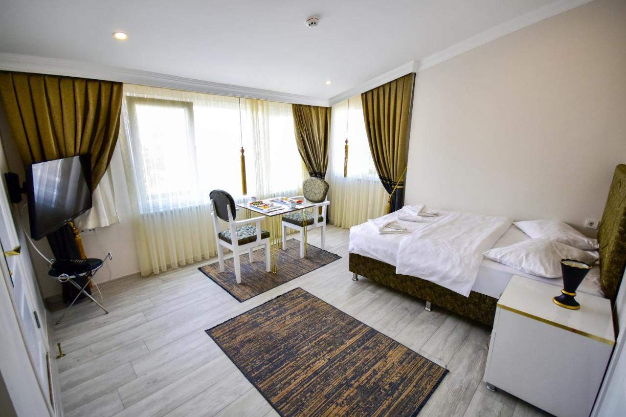 Otel Loca Life Airport