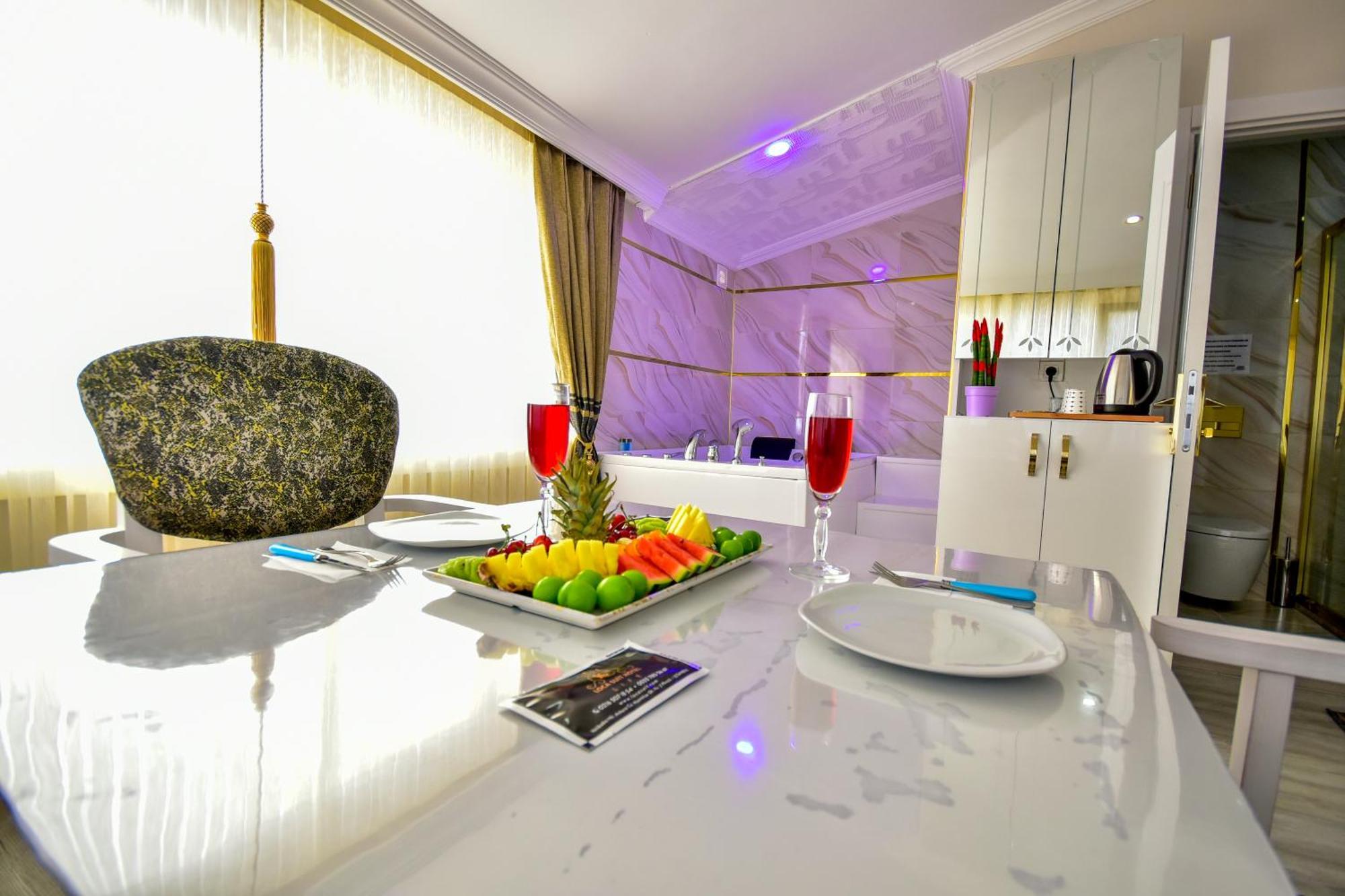 Otel Loca Life Airport İstanbul